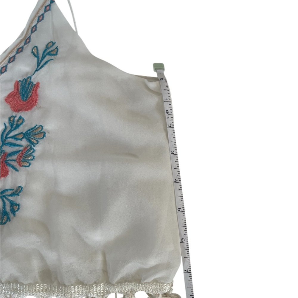Embroidered Fringe Hem Top - Picture 4 of 5